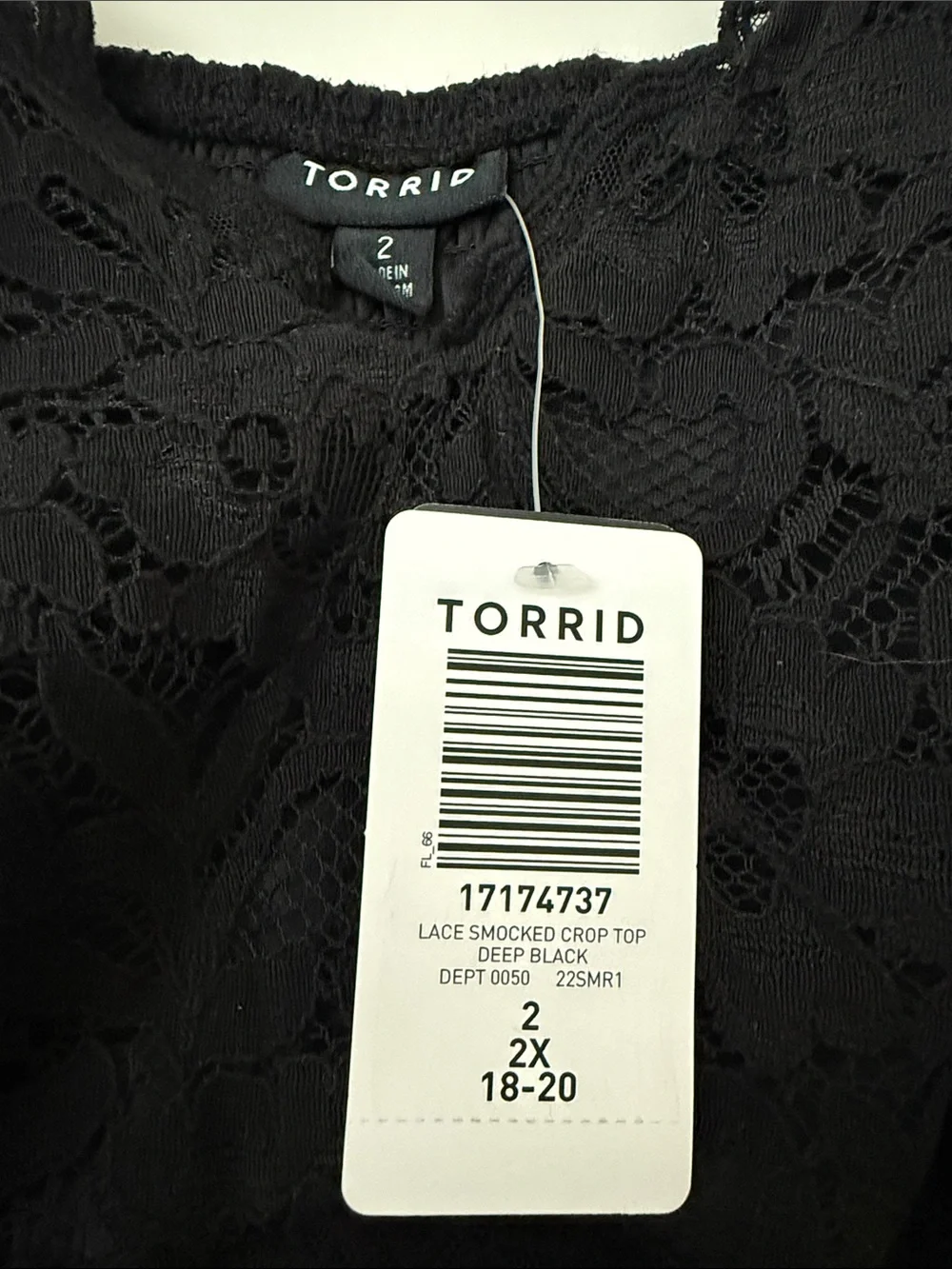 Torrid. NWT. Size 2x. Black Lace Smocked Cami /Crop Top